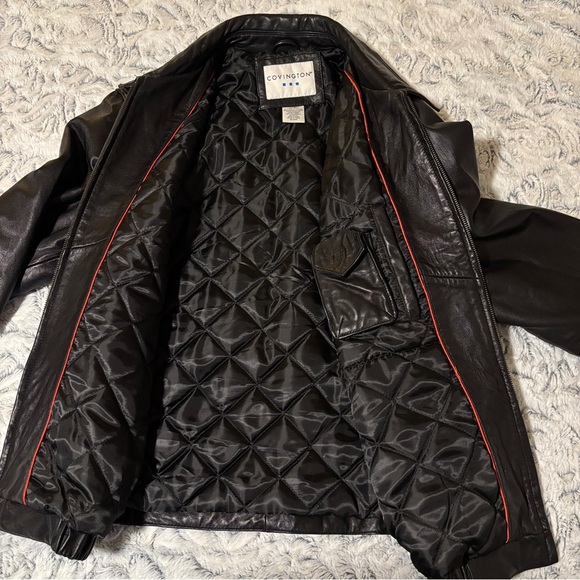 Covington Men's Classic Black Bomber Jacket - Picture 11 of 16